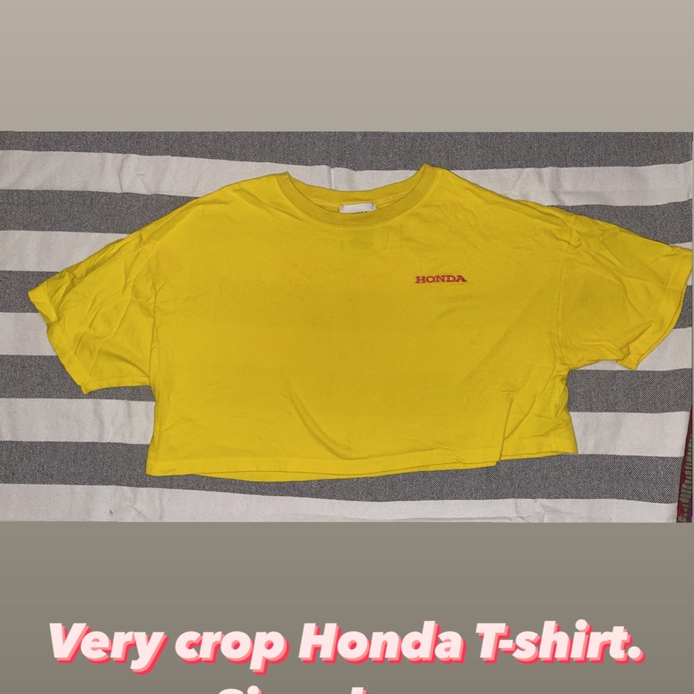 Forever 21 X Honda cropped T-shirt